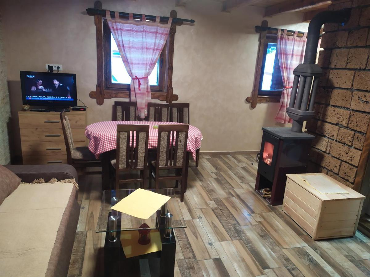 Vila Balerina Mitrovac Eksteriør bilde